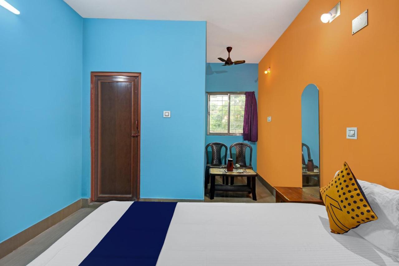 Spot On 81981 Emarald Inn Digha  Luaran gambar