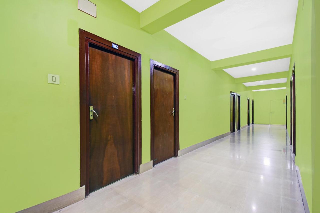 Spot On 81981 Emarald Inn Digha  Luaran gambar