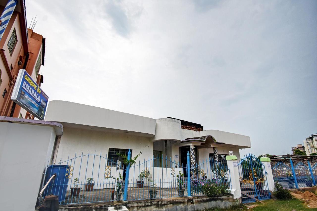 Spot On 81981 Emarald Inn Digha  Luaran gambar